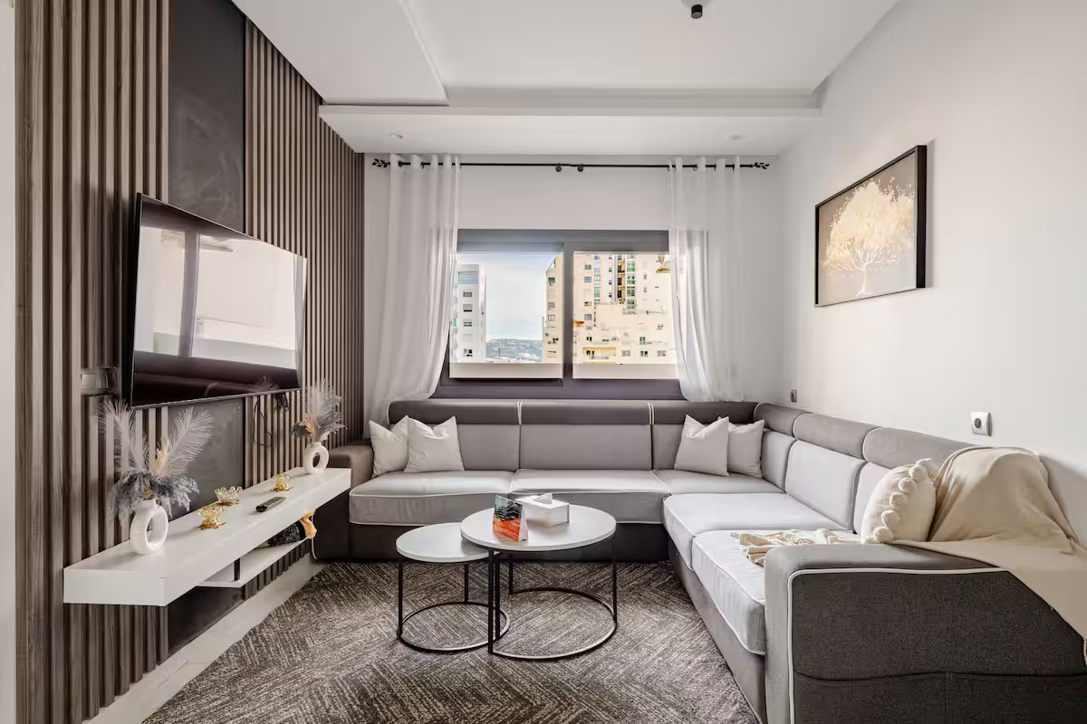 Suite with Beach View – Terrace with Views