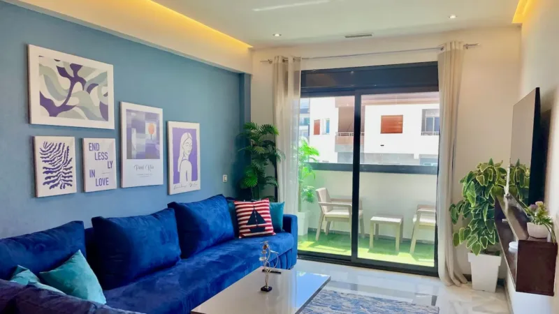 Chic 2 Bedrooms with Balcony – Bach & TGV Access