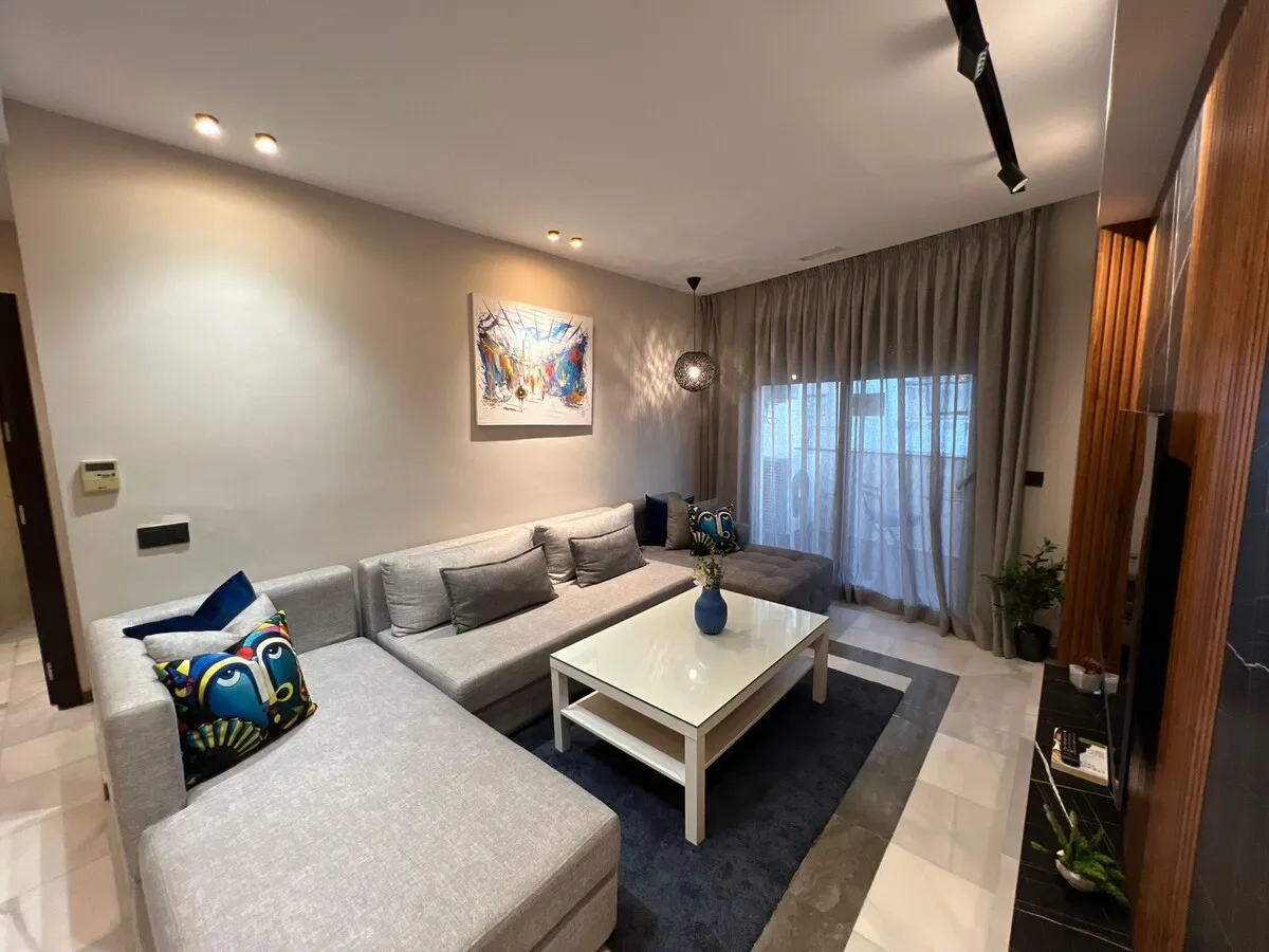 Chic 3 Beds & Balcony – Heart of Tangier&rsquo;s Corniche