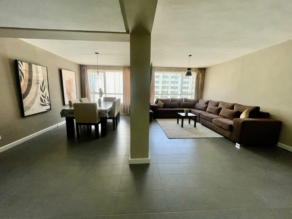 Spacious & Comfortable 4 Bedrooms – Downtown TGV Station