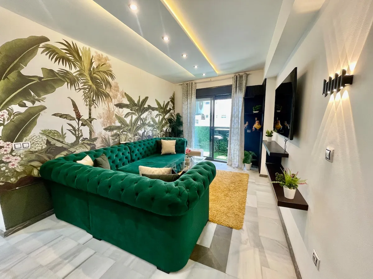 Appartement 2 Chambres Moderne – Bord de mer et Balcon