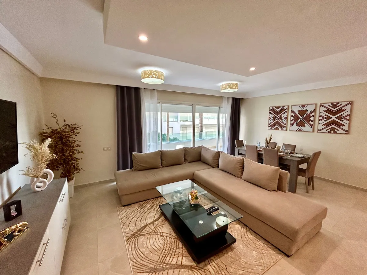 Spacious 2 Bedrooms with Ocean View & Terrace