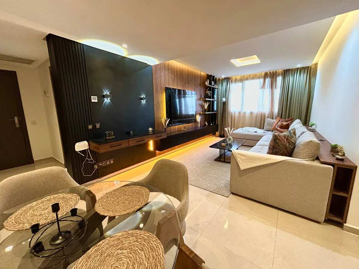 Unique Suite Stay – Downtown City Center