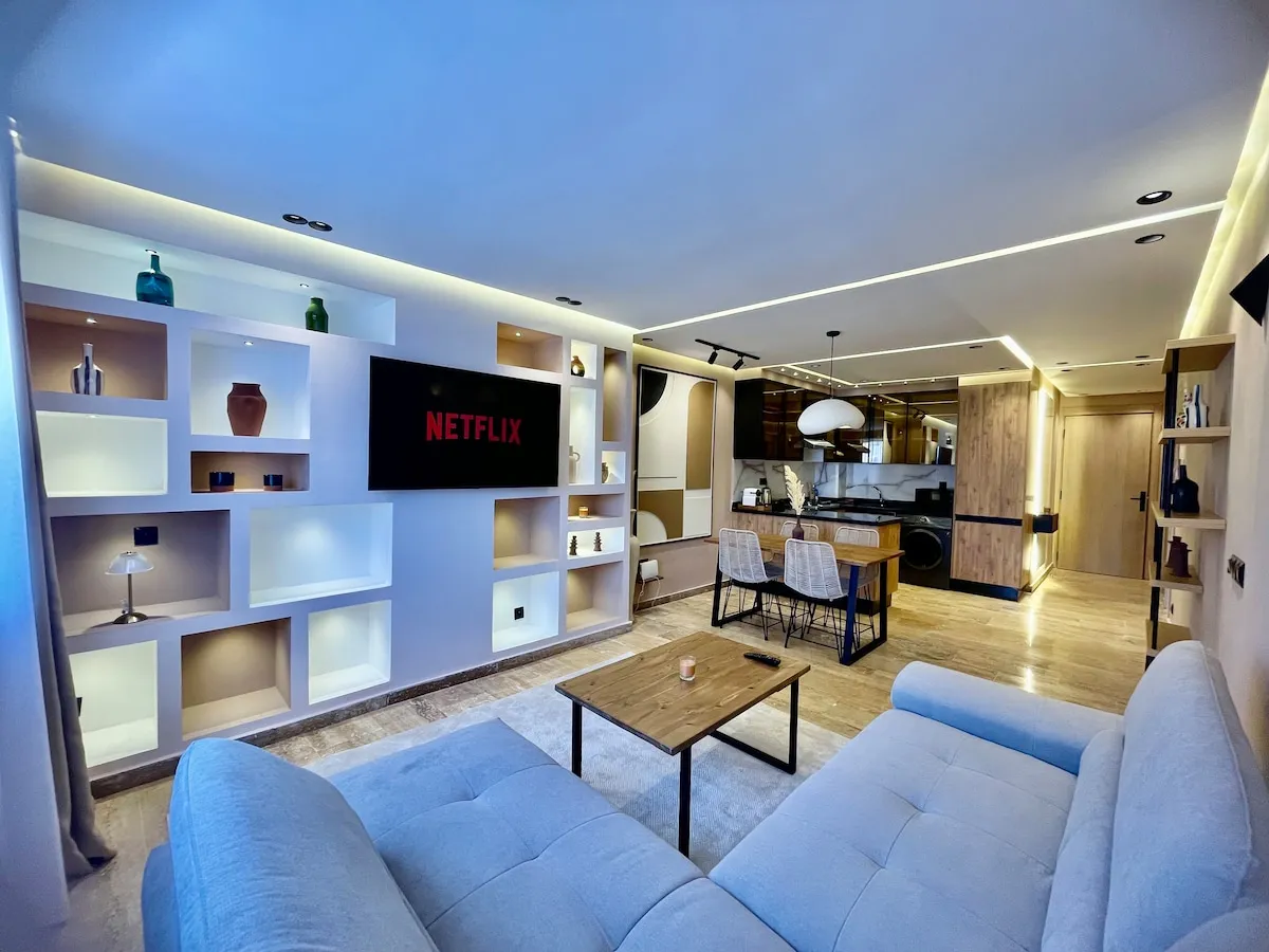 Elegant Gueliz Hideaway – Suite Chic avec Balcon