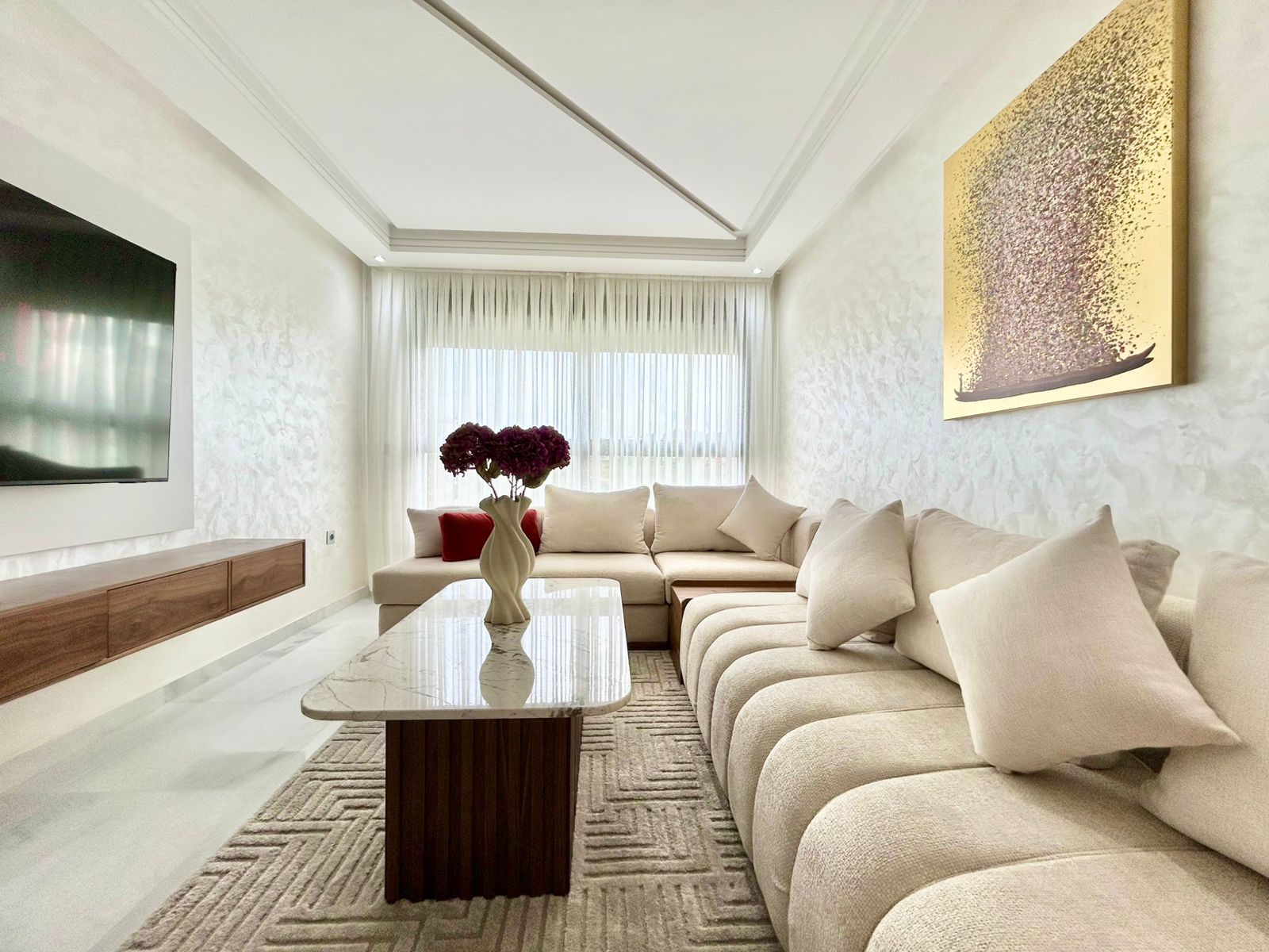 Gorgeous 2Bedrooms City Retreat – 10th Floor Views