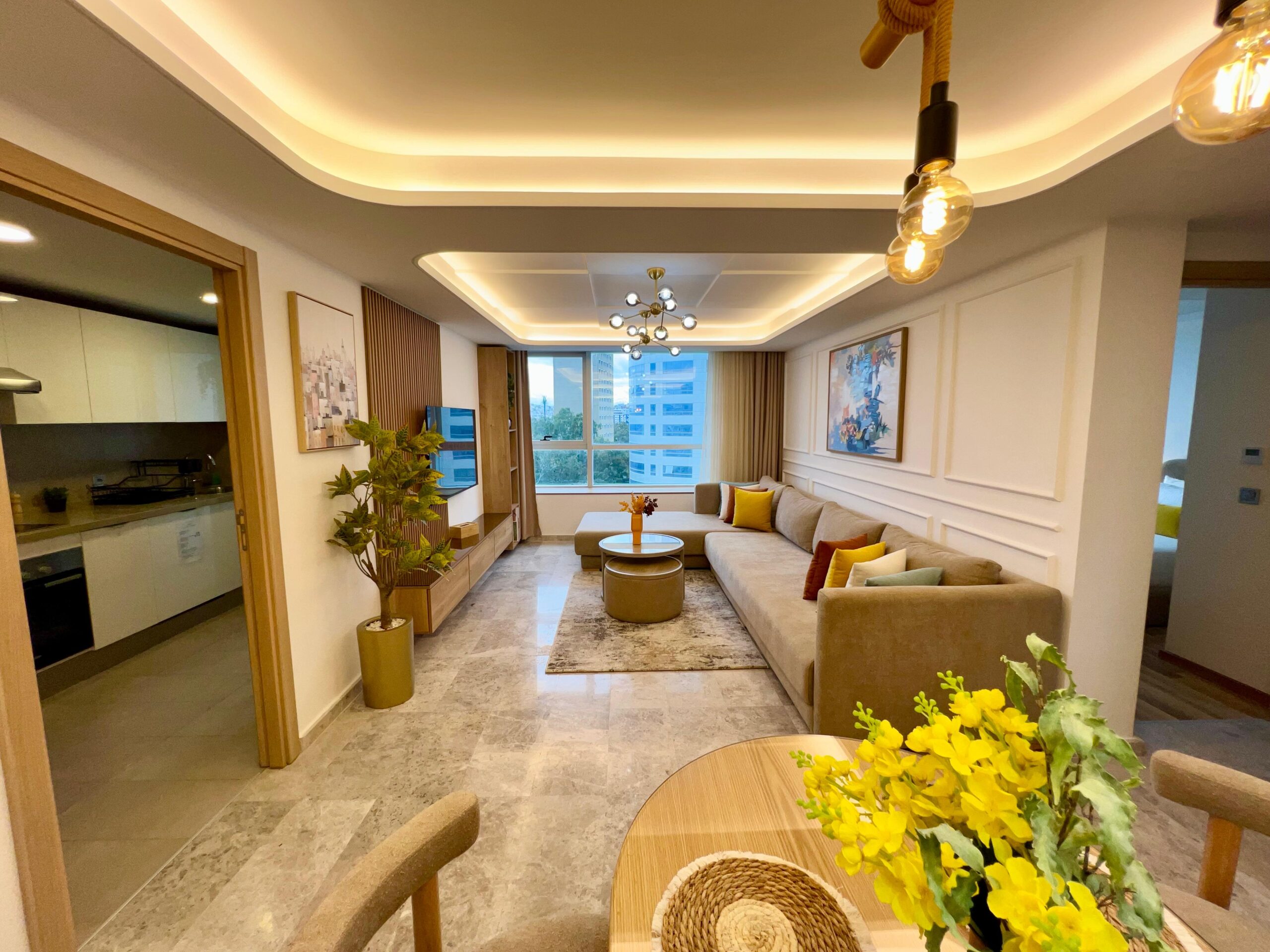 Urban Luxury – Elegant 2 Bedrooms Retreat