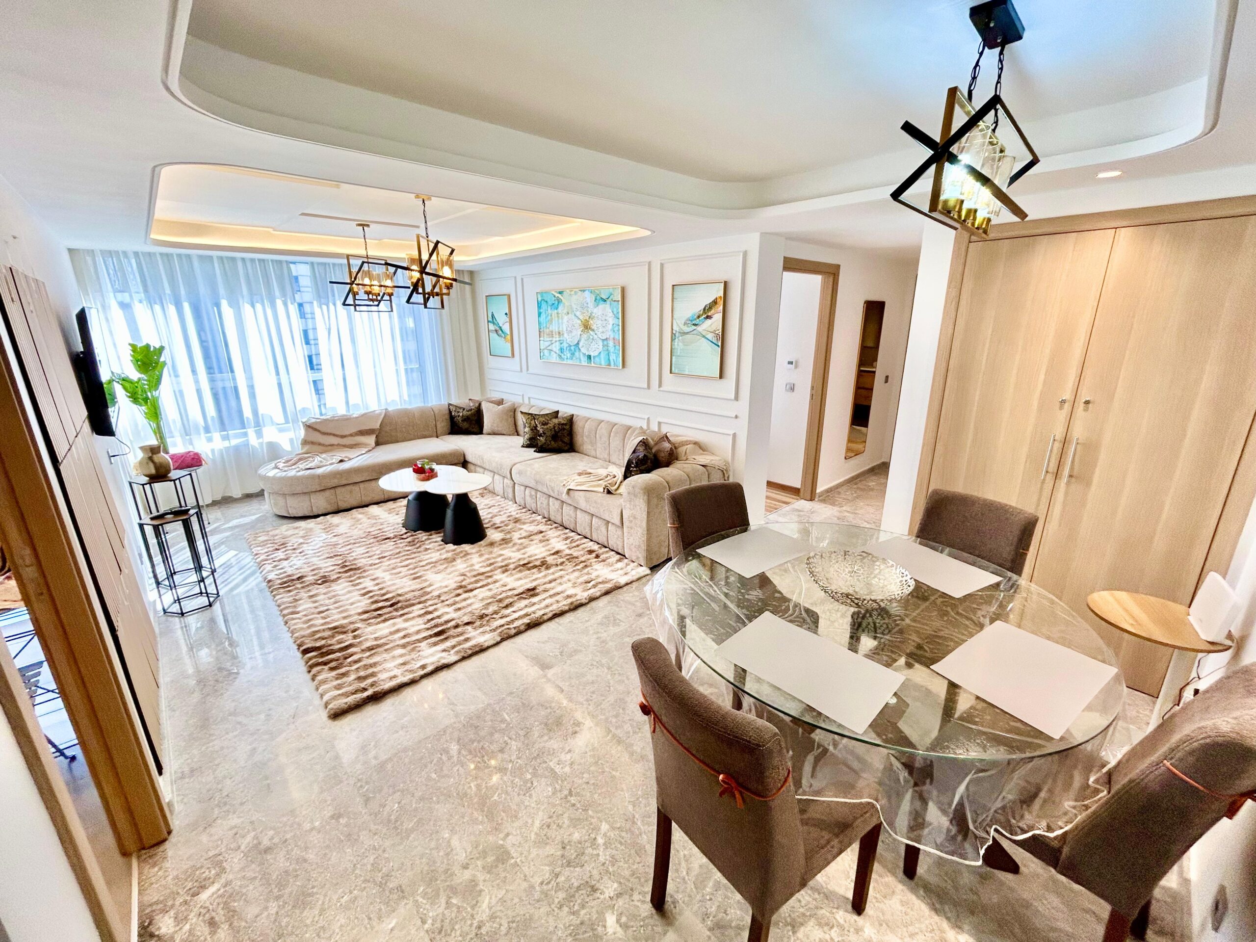 Bright 2 Bedroom Flat – 7th Floor • Prime Location