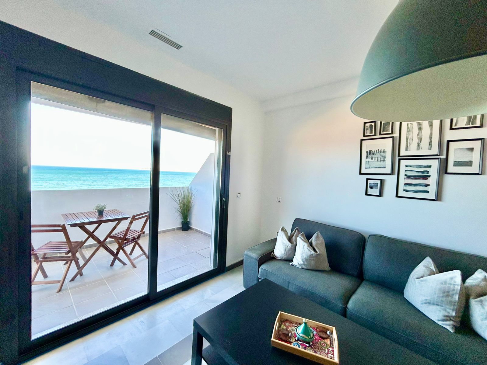 Unique Waterfront 3 Bedrooms – Marina Walk & Beach